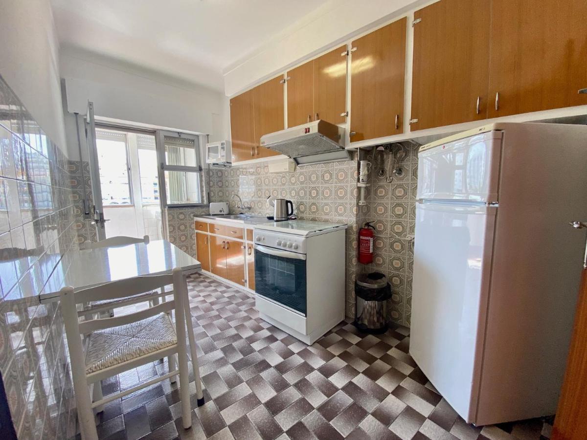 Quarteira Beach Apartment By Homing Ngoại thất bức ảnh